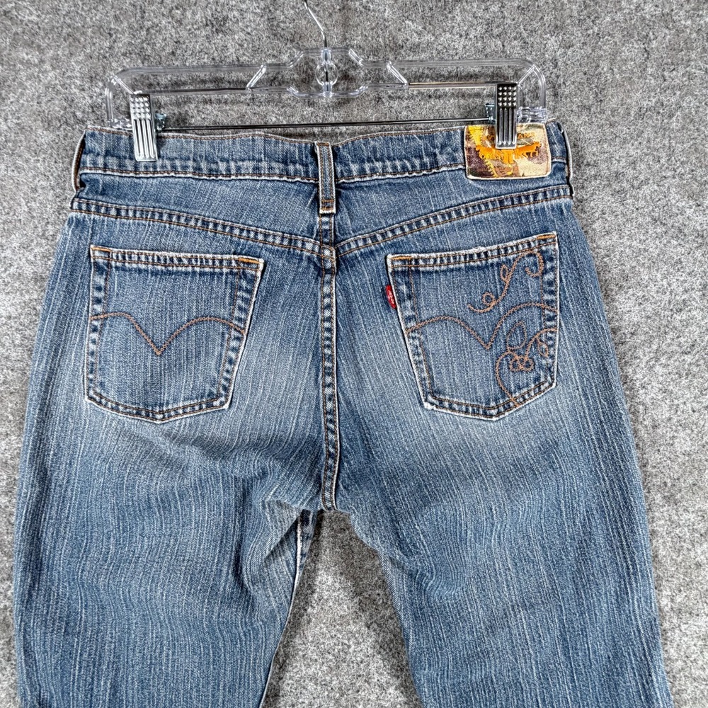 Levis 515 Capri Jeans Women 8 Blue Denim Cotton Mid Rise Straight Leg Cuffed Hem - Picture 10 of 16